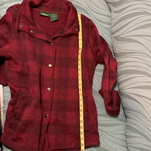 ⭐️Stillwater 🐴Red Plaid Snap Sweater - Picture 7 of 12